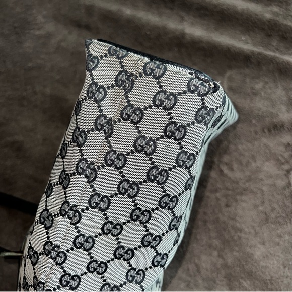 GUCCI GG CANVAS SMALL TOTE - Picture 4 of 15